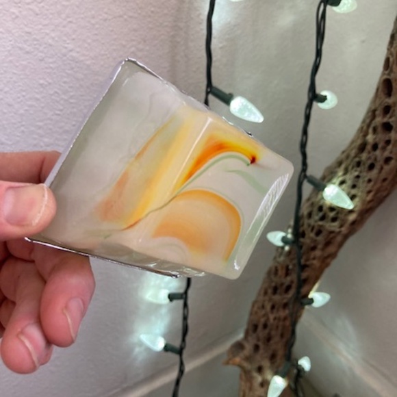 Vintage Smoking Stand with Light-up Base - Picture 8 of 9